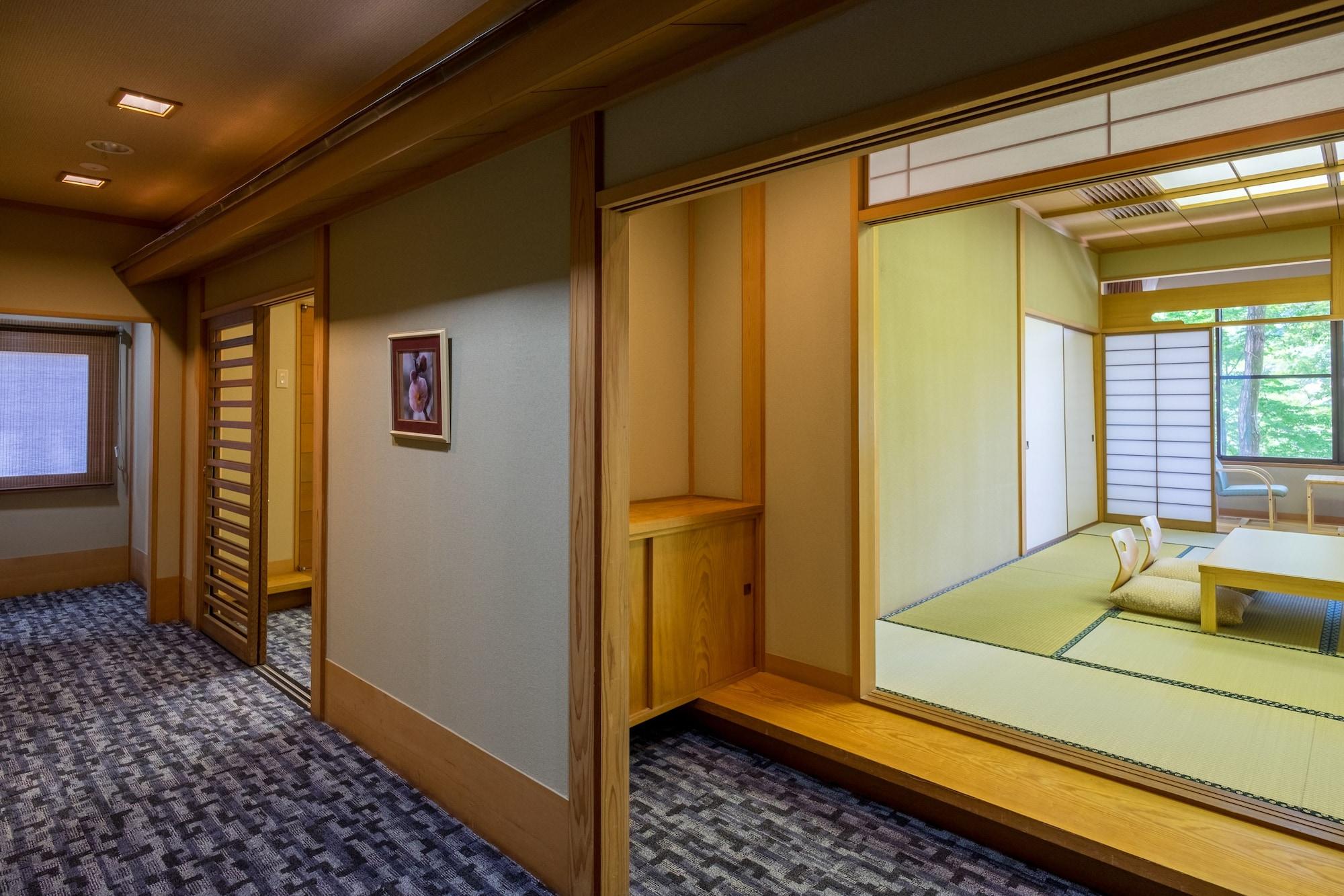 Okutamaji Hotell Ome Exteriör bild